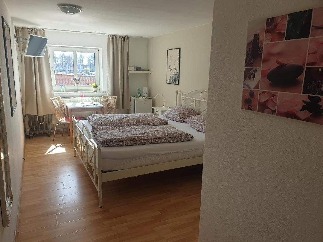 Rooming24, Kleine Pension 뤼베크 외부 사진