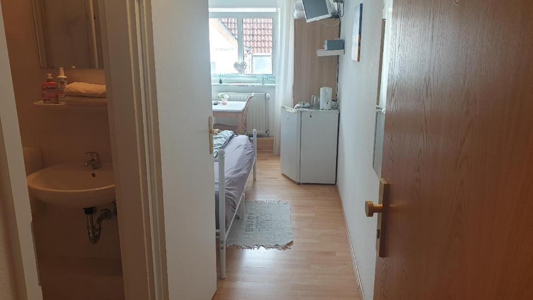 Rooming24, Kleine Pension 뤼베크 외부 사진