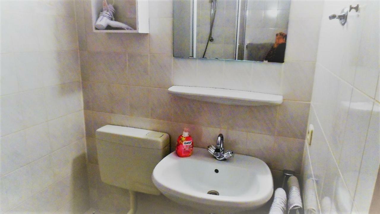 Rooming24, Kleine Pension 뤼베크 외부 사진
