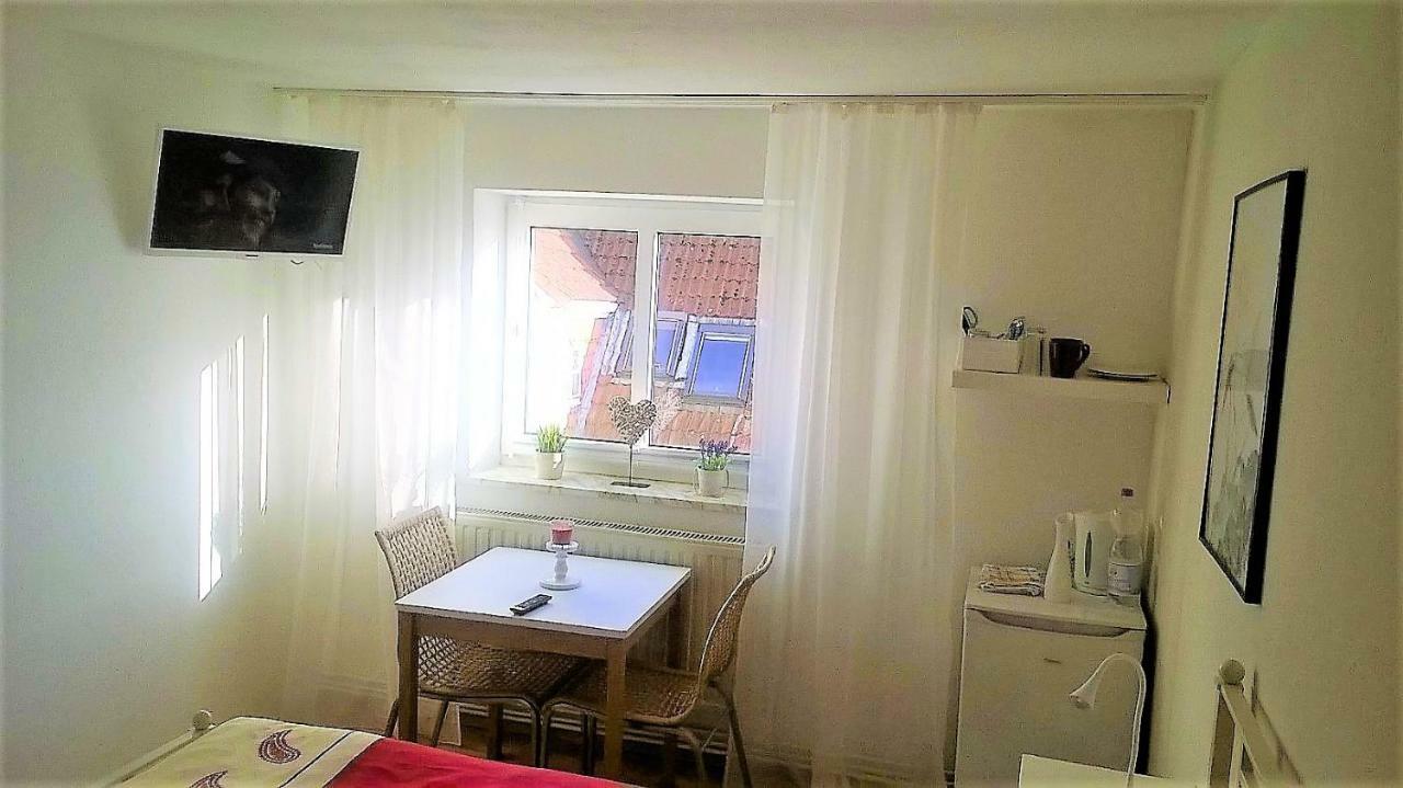 Rooming24, Kleine Pension 뤼베크 외부 사진